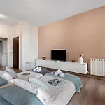 Vignolo Park Apartment *