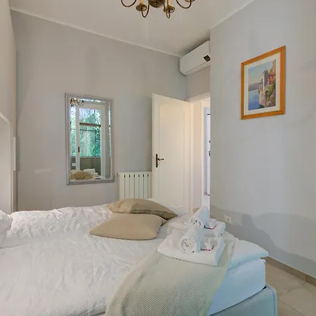 Vignolo Park Apartment